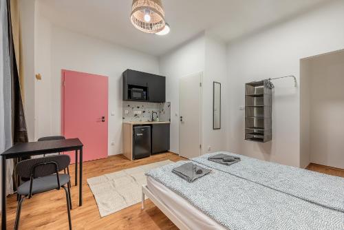 Downtown Budapest Hegedus 8 2