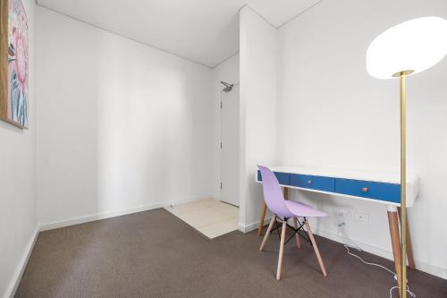 Modern 2Br Apt close to ShoppingTrainHospital