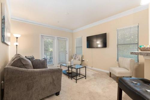 Lovely 1-bedroom apartment w/ Pool + Wi-Fi in Charlotte, USA