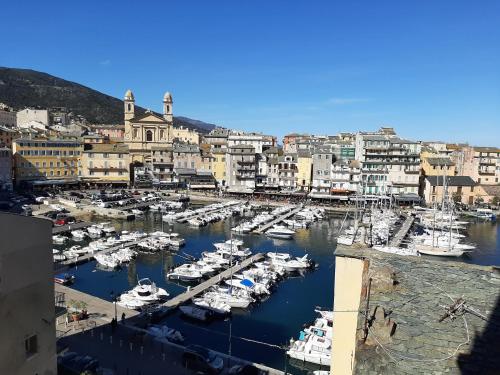 studio centre ville vue exceptionnelle - Location saisonnière - Bastia