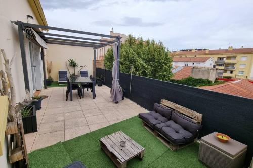 Appartement T2 + Grande terrasse - Location saisonnière - Perpignan