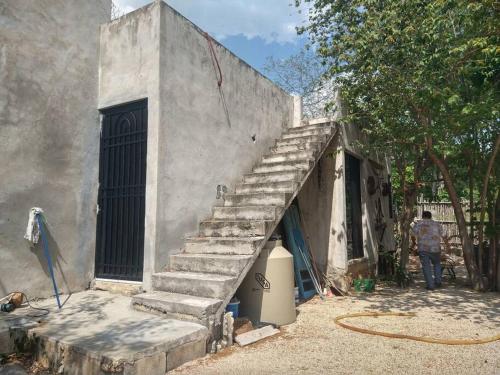 Casa de campo y arte en Zona Arqueológica Ake, con alberca. in Aké, Mexico