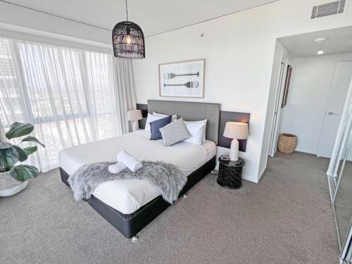 1806 Sierra Grand Level 18 - image 2