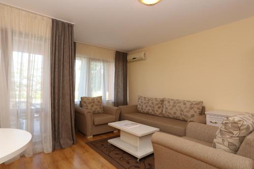 Galeria Holiday Apartments in Obzor