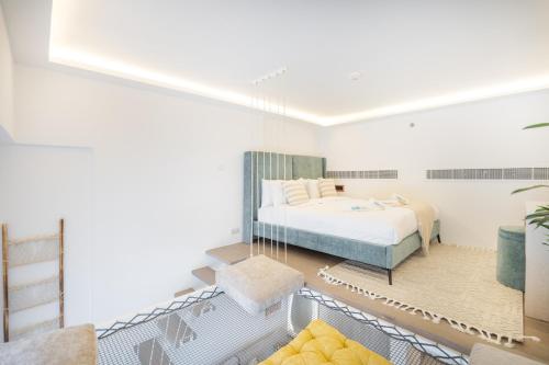Relax & Recharge Studio Loft with hanging net, Dubaj