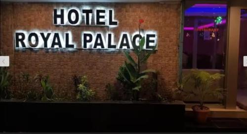 Hotel Royal Palace Restaurant & Bar