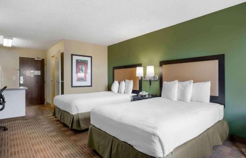 Extended Stay America Suites - Santa Barbara - Calle Real