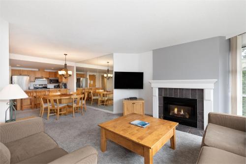 Condo, 2 Bedrooms (Unit 305)