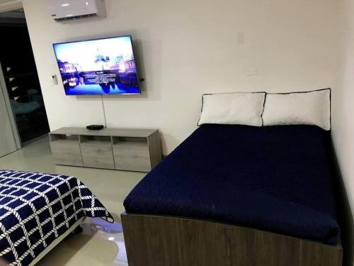 One-Bedroom Apartment image 8