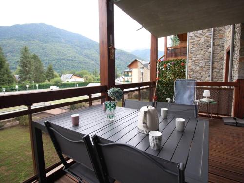 Appartement Cozy 3P avec Balcon Sud, Garage et Proche Golf - Montauban-de-Luchon - FR-1-313-227 in Montauban-de-Luchon