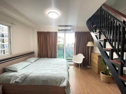 Modern 5-Bedroom Townhome near MRT and Local Charm, Bangkok (fotografie 5)