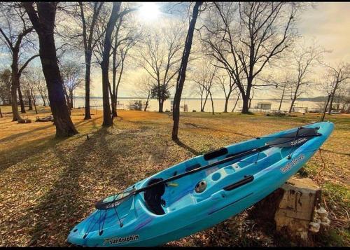 Cabin Hideout - Lake Tawakoni in Hawk Cove, USA