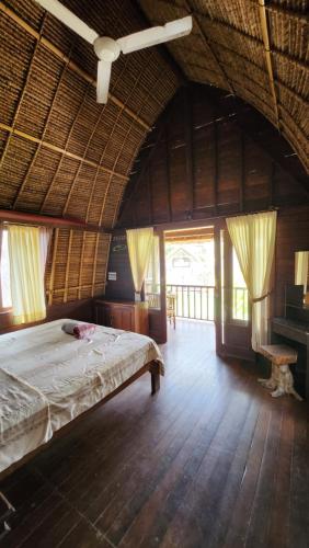 Suka Beach Bungalow