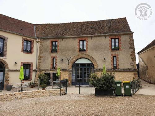 Gîte Mareil-le-Guyon, 5 pièces, 9 personnes - FR-1-527-41 - Location saisonnière - Mareil-le-Guyon