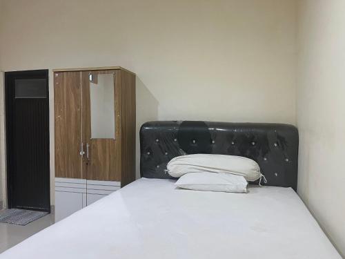 Hotel O Wisma Aliyah Near Sidrap in Pinrang