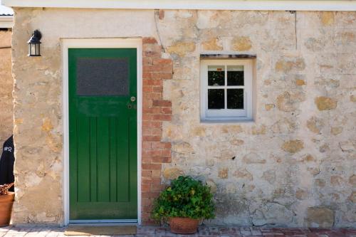 Green Door BnB