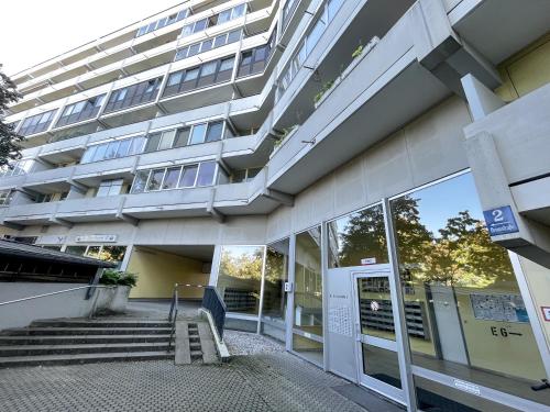 Вхід, LTA Apartment Unterschleißheim bei München - 6P, Parkplatz, S-Bahn (LTA Apartment Unterschleißheim bei Munchen - 6P, Parkplatz, S-Bahn) in Unterschleissheim