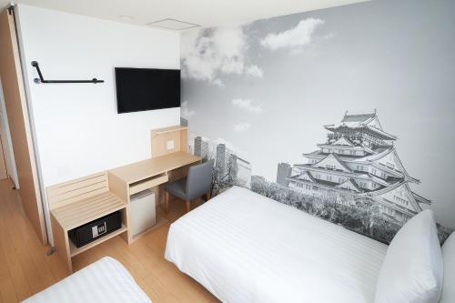 Deluxe Twin Room image 5