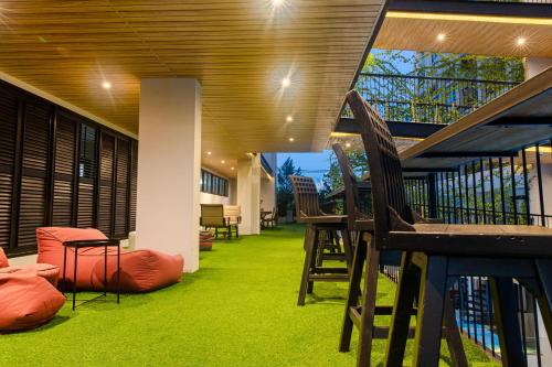 บริการและสิ่งอำนวยความสะดวก, โรงแรมทัวร์ เดอ ภูเก็ต (Tour De Phuket Hotel) in ป่าคลอก