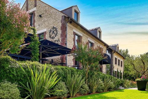 . Amicitia - Hôtel & Restaurant