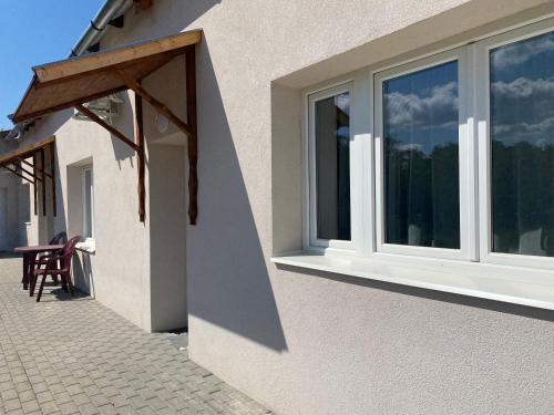 Exterior view, Aba-Bobe Vendeghaz in Egervár