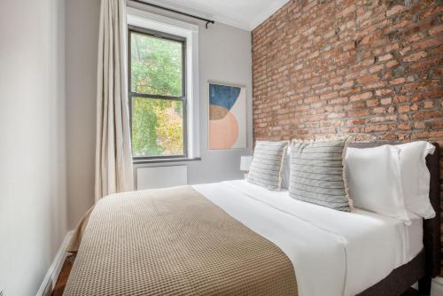 Murray Hill 2br w wd nr groceries hospital NYC-1228 in New York, USA