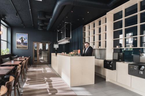 Dotări, Augustin Hotel in Bergen
