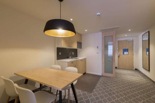 Hampton By Hilton Antwerp Central Station - image 11