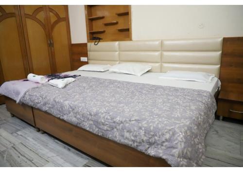Luxury Triple Room image 3