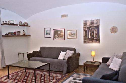 Minerva House - image 8