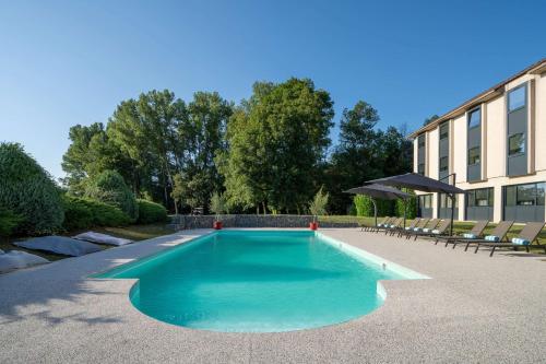 Vaade, Domaine de Charmeil in Saint Quentin Sur Isere