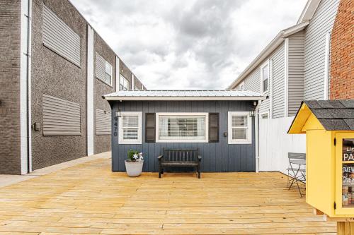 Downtown Tiny Home near Shenandoah National Park