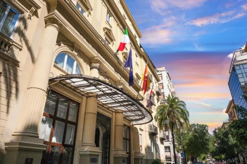 Utvendig, Grand Hotel Et Des Palmes in Palermo