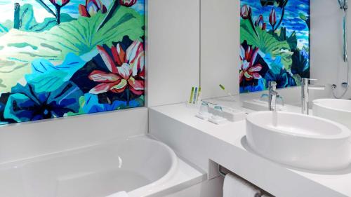 art'otel cologne by park plaza - image 13