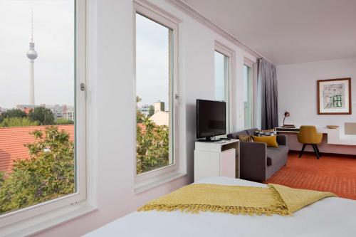 room detail thumbnail 0