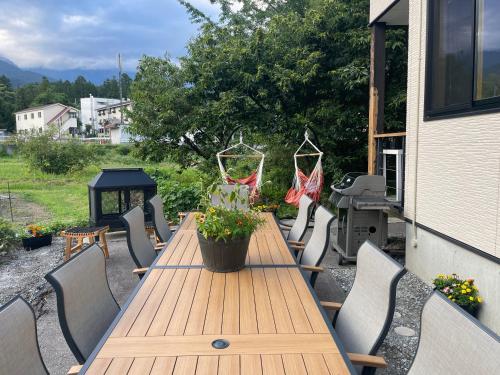 Serenity & Solitude Chalets, walk to the lifts Happoone Ski Resort