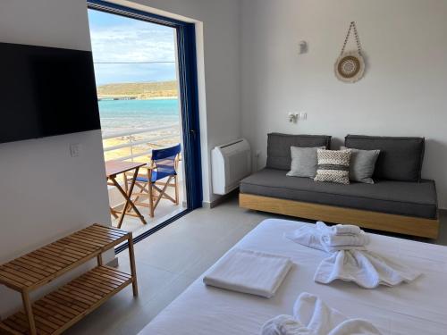 Kythera Beach Apartments