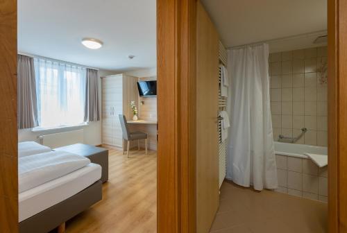 Hotel Garni Rössli - image 10
