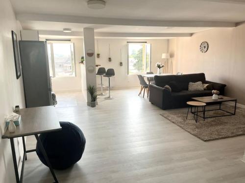 Appartement spacieux - Anzin - Location saisonnière - Anzin