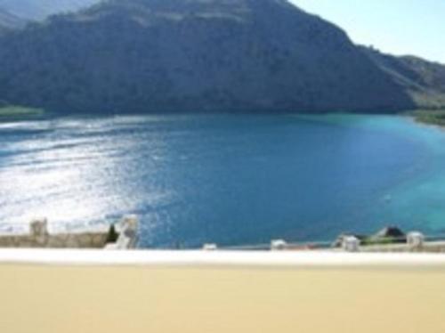Villa Splendid, Kavallos, Lake Kournas presented by Ourvillasincrete