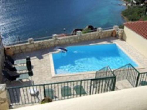 Villa Splendid, Kavallos, Lake Kournas presented by Ourvillasincrete