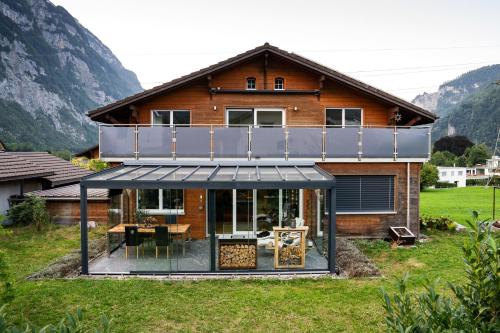 GLARNER Bed in Netstal, Schweiz
