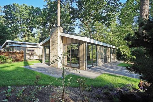 Forest chalet Maarn 6 persons, Ferienwohnung in Maarn