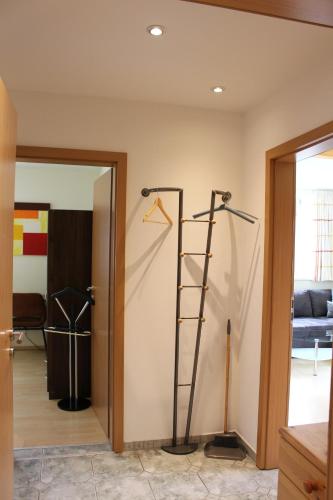 dresdnerferienwohnung - apartment am großen garten - main image