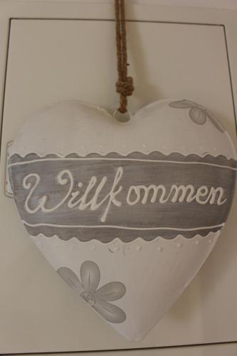 dresdnerferienwohnung - apartment am großen garten - image 10
