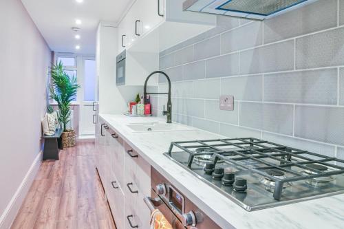 Clapham Calm 2 Bedroom Flat with Garden, Londyn (zdjęcie 6)
