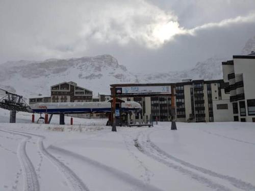 55 négyzetméteres, 2 hálószobás Apartman 1 fürdőszobával Val Claret területén (Beau duplex au pied des pistes à Tignes Val Claret) in Tignes