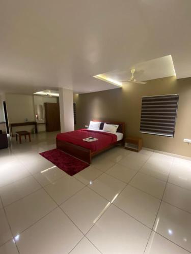 Redbell Suites Kizhisseri