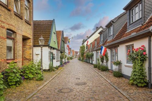 Tuvākā izklaides vieta, Ferienwohnung Bloeck in Busdorf (Schleswig-Holstein)
