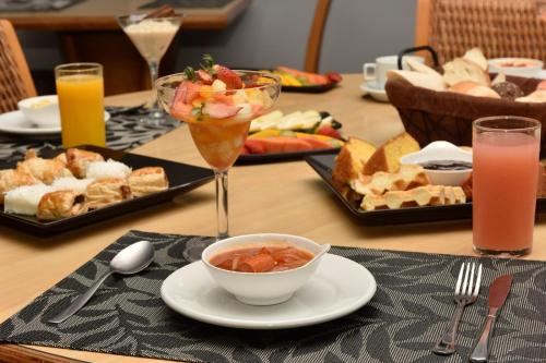 493312584 Atlantico Sul Hotel
